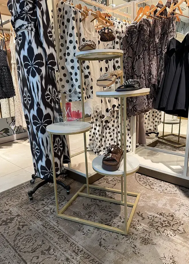 Exhibidor Local Comercial Val Aruzo